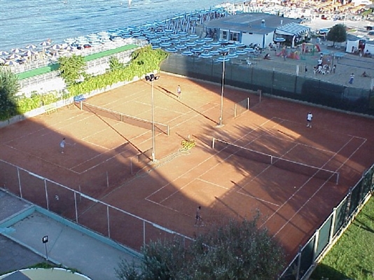 Tennis